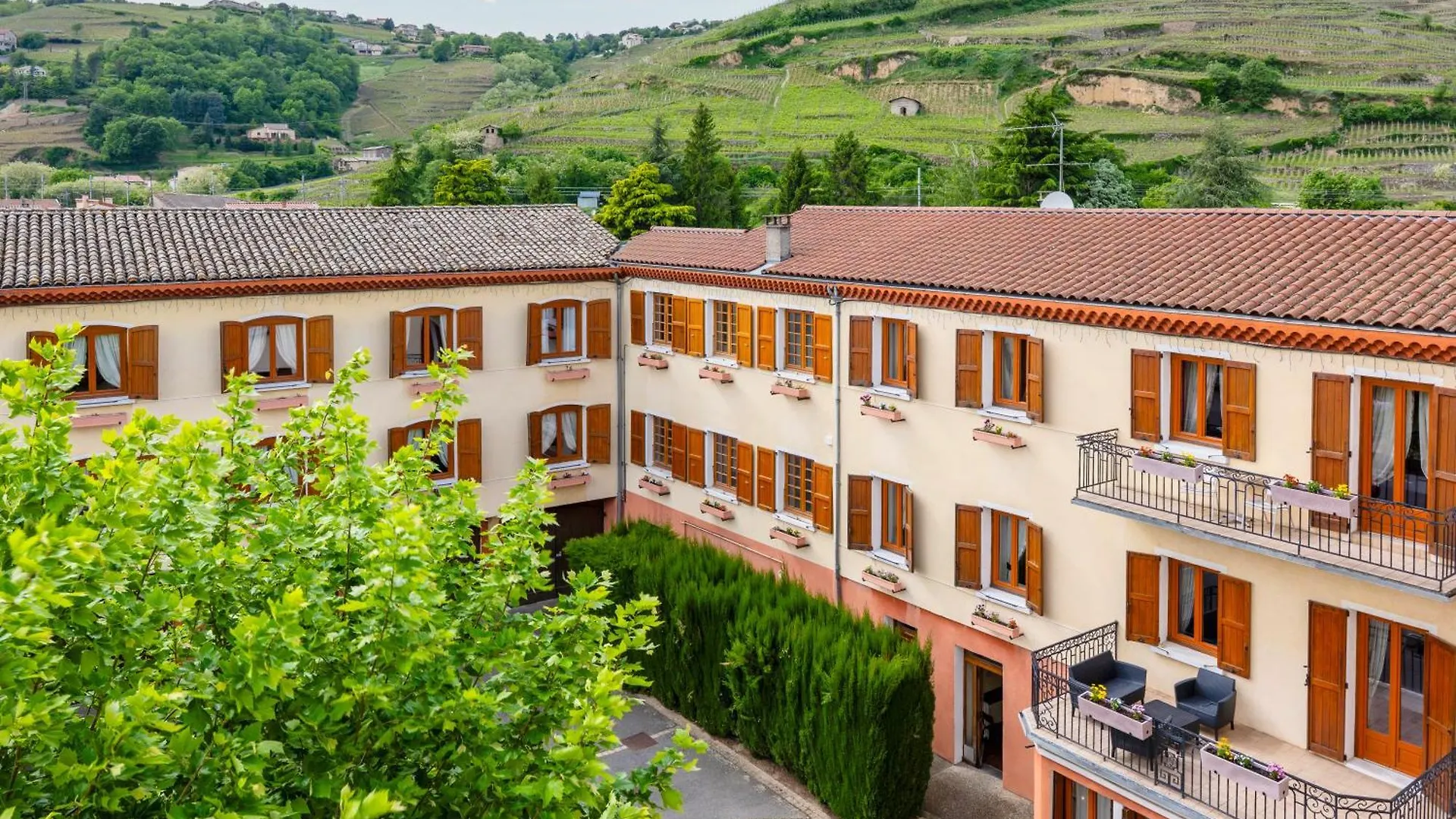 Hôtellerie Beau Rivage Condrieu