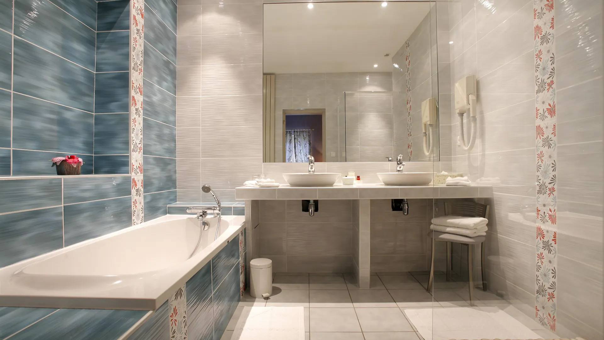 Hotellerie Beau Rivage Condrieu Hotel