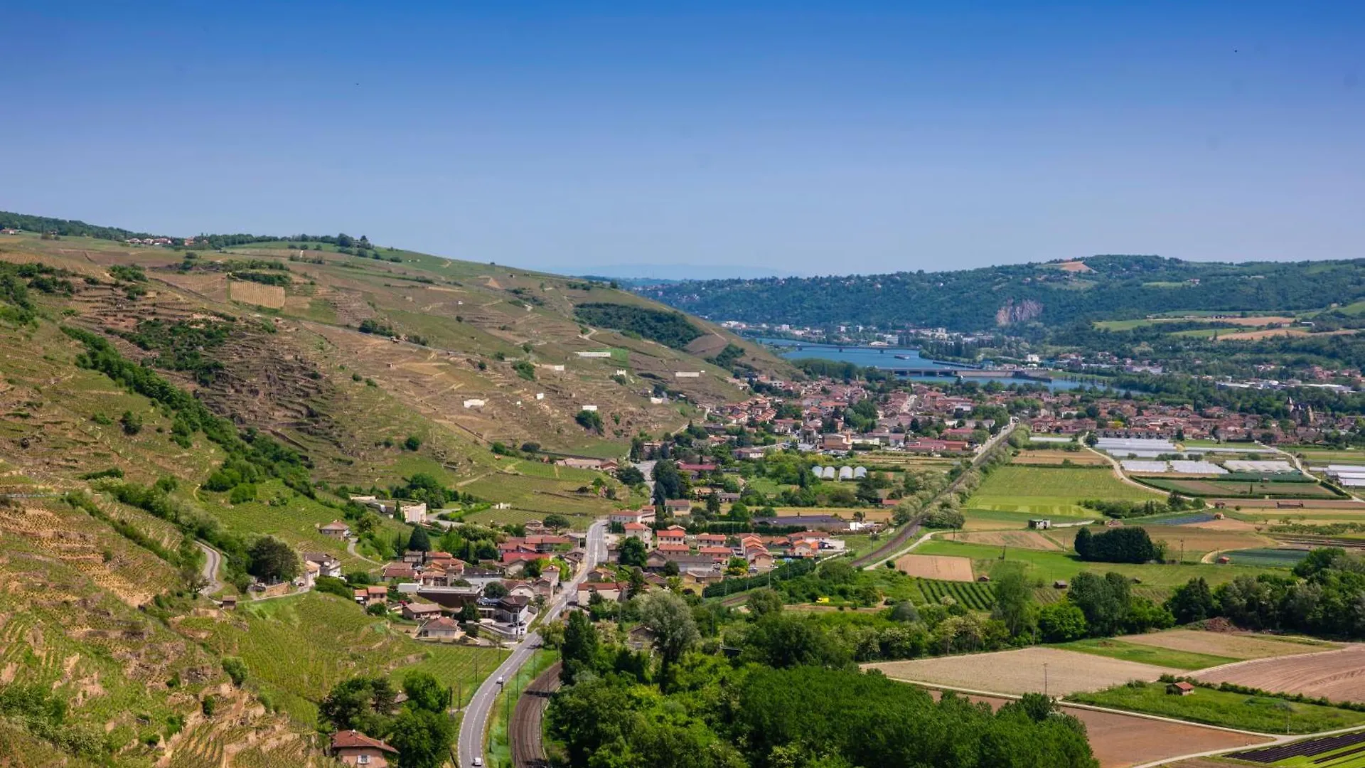 Hotel Beau Rivage Кондриё