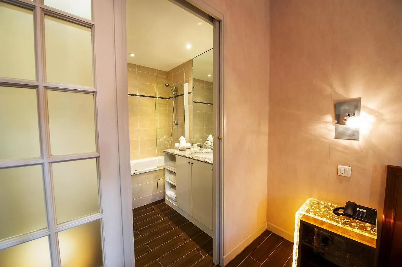 **** Hotel Hotellerie Beau Rivage Condrieu France